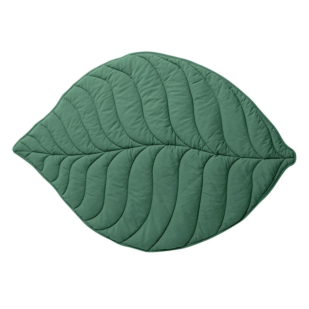 Leaf-Shaped Pet Bed Mat – Cozy, Stylish & Perfect for Every Pet