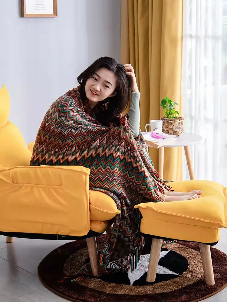 Boho-Inspired Woven Blanket – Stylish, Versatile & Retro-Chic