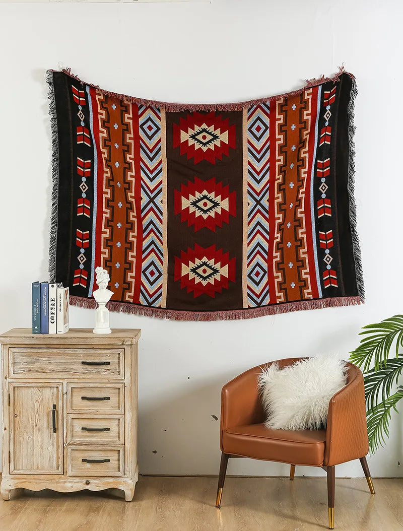 Cozy Geometric Cotton-Linen Blanket for Outdoor Adventures and Pet Lovers