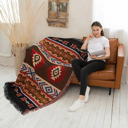 Cozy Geometric Cotton-Linen Blanket for Outdoor Adventures and Pet Lovers
