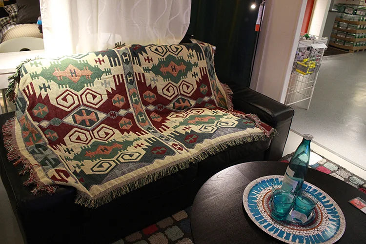 Aztec Tribal Blankets – Stylish, Versatile & Perfect for Pet Owners