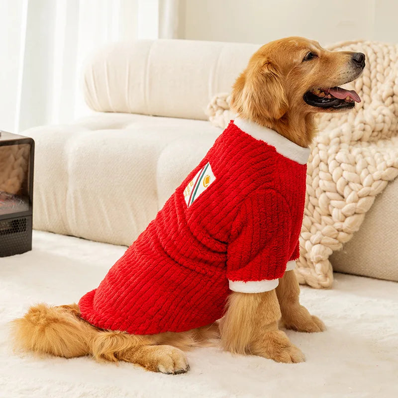 Big Paw Adventures: Cozy Winter Fleece Sweater for Your Large Breed Explorer