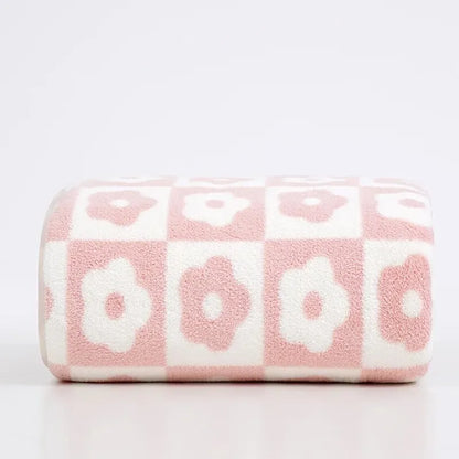 Quick-Drying Coral Fleece Flower Towels – Stylish & Practical for Daily Use