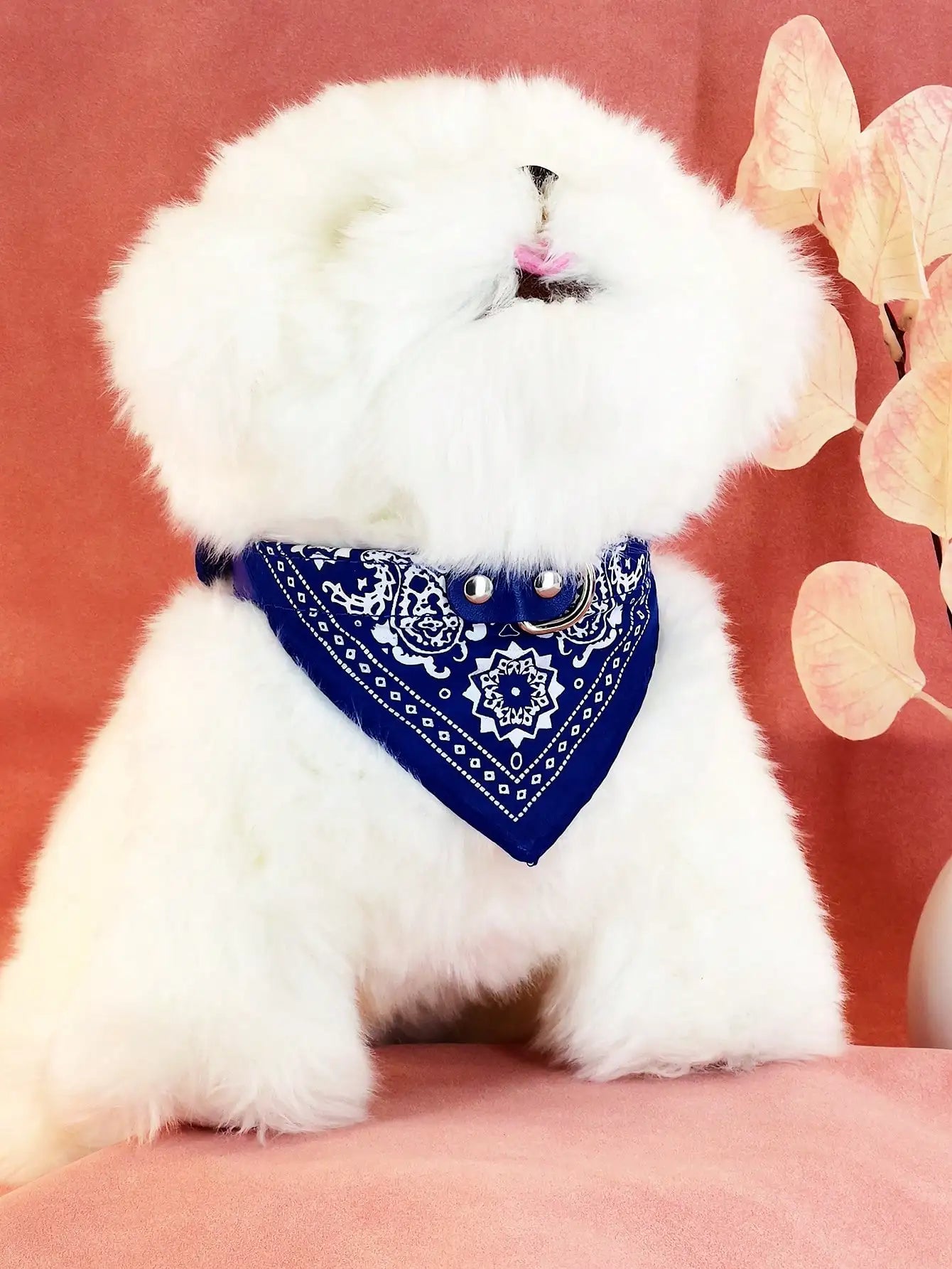 Stylish & Functional Pet Bandana Collar –Adjustable & Perfect for All Seasons