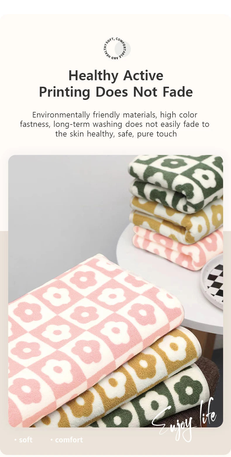 Quick-Drying Coral Fleece Flower Towels – Stylish & Practical for Daily Use