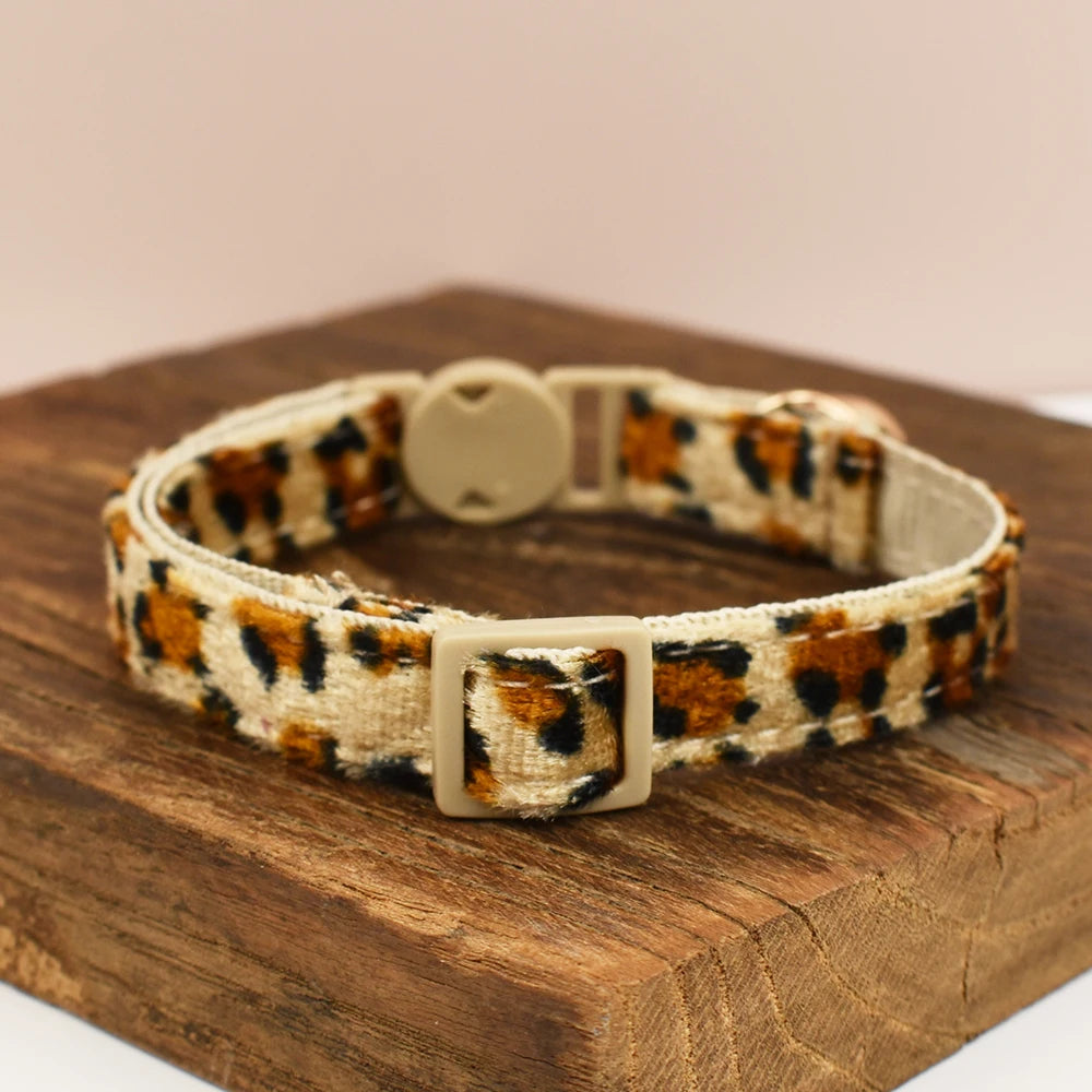 Adjustable Cat Collars with Bowknot – Stylish, Comfortable & Safety-Enhanced for Modern Cats