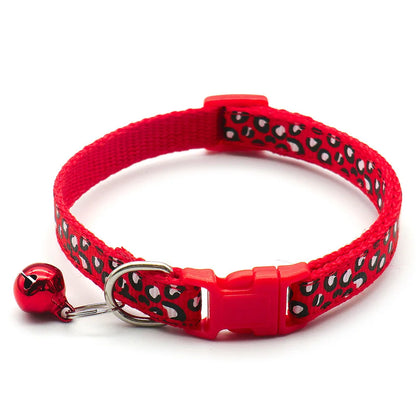 Leopard Print Adjustable Cat Collar – Stylish, Comfortable & Bell-Equipped for fashionable pets