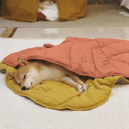 Leaf-Shaped Pet Bed Mat – Cozy, Stylish & Perfect for Every Pet