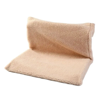 Hanging Cat Bed – Perfect for Movie Night with Your Furry Friend!