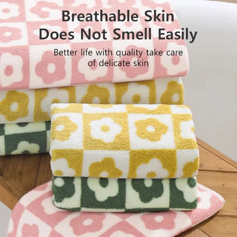 Quick-Drying Coral Fleece Flower Towels – Stylish & Practical for Daily Use