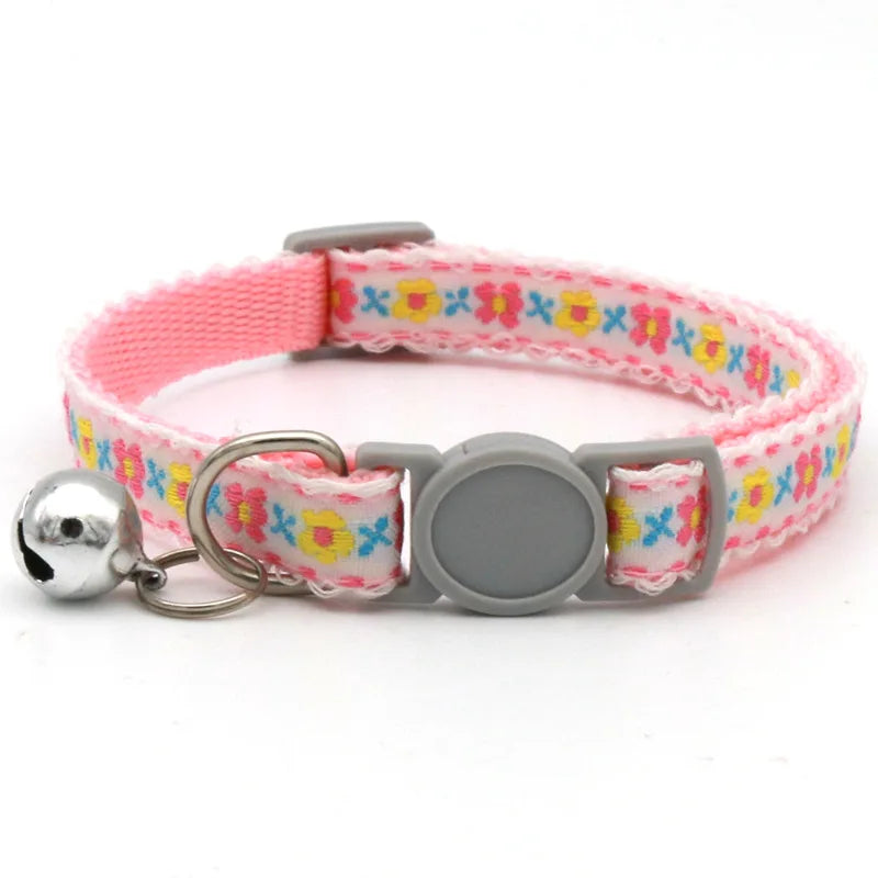 Exquisite Floral Embroidered Cat Collar – Adjustable, Lightweight & Bell-Equipped