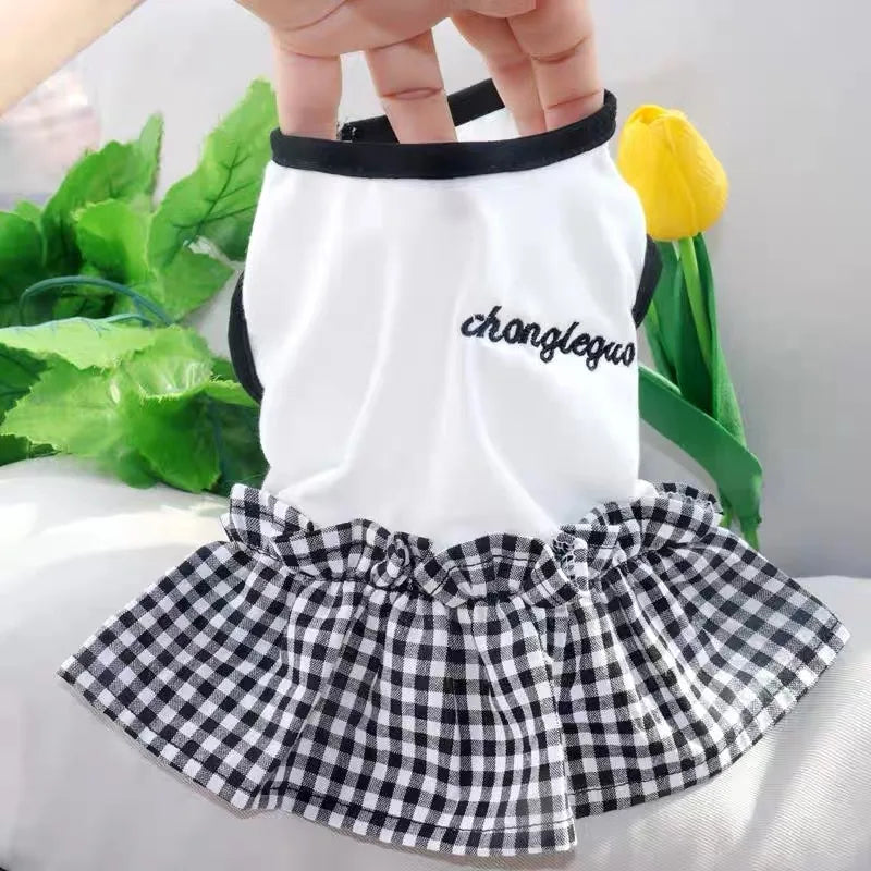 Berry Sweet Strawberry Print Dog Dress – Adorable Summer Outfit with Cute Bow for Chihuahuas, French Bulldogs & Cats