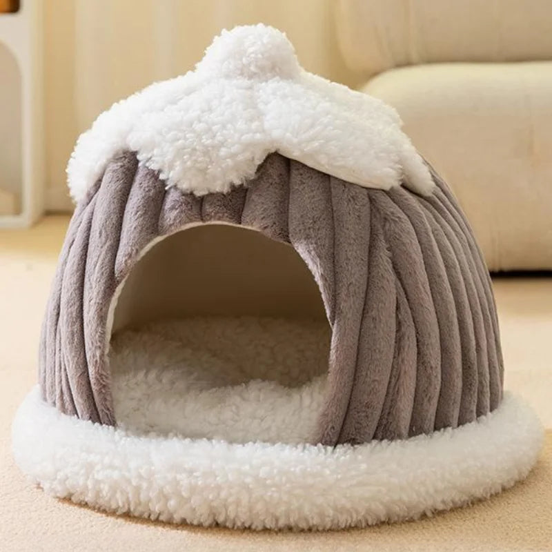 Enchanted Forest – The Cheerful Dog/ Cat Ultimate Dreamy House!