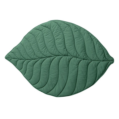 Leaf-Shaped Pet Bed Mat – Cozy, Stylish & Perfect for Every Pet
