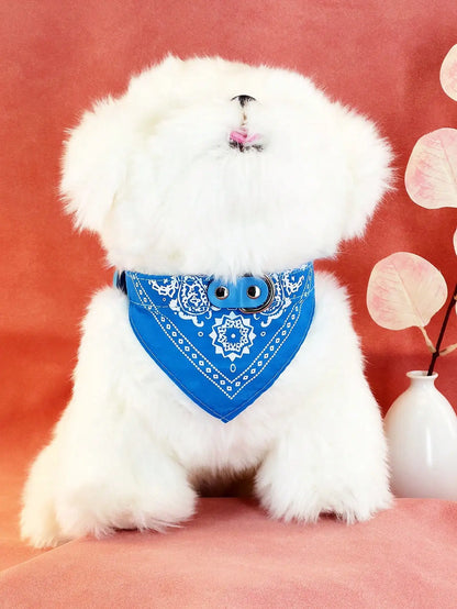 Stylish & Functional Pet Bandana Collar –Adjustable & Perfect for All Seasons