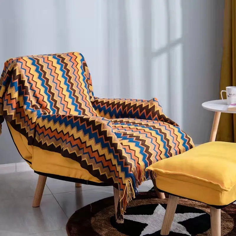 Boho-Inspired Woven Blanket – Stylish, Versatile & Retro-Chic