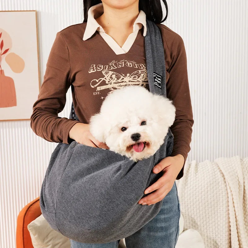 Adventure Pouch: Stylish Crossbody Carrier for Your On-the-Go Pets Explorer-7 kg