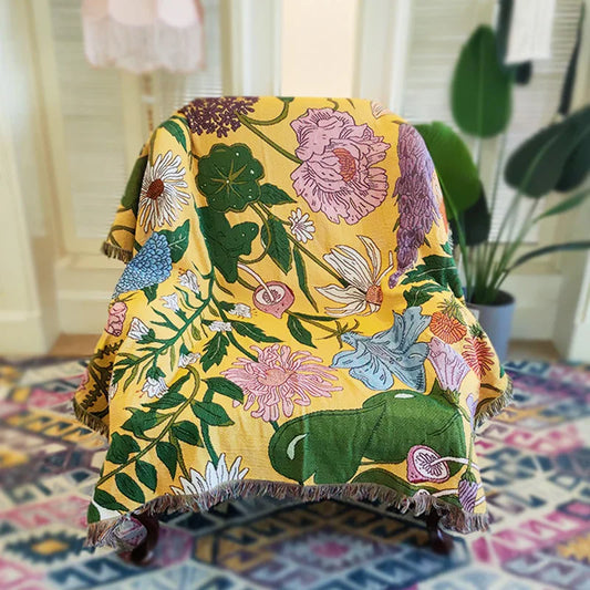 Bohemian Floral Pet Blanket – Stylish & Versatile for Pets and Pet Parents