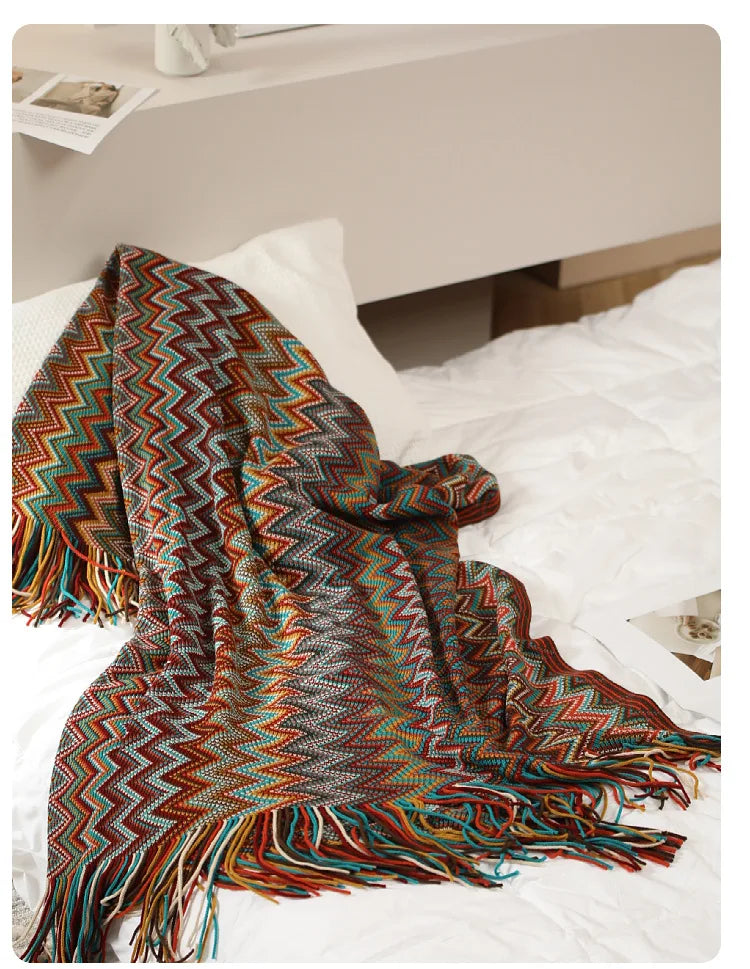 Boho-Inspired Woven Blanket – Stylish, Versatile & Retro-Chic